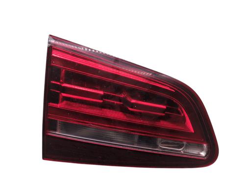 Feu de coffre gauche VW SHARAN (7N1, 7N2) 2.0 TDI (150 hp) 31883514