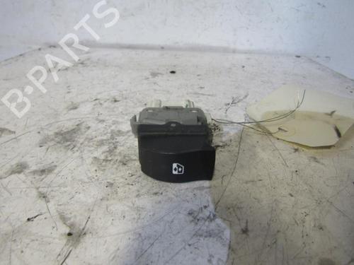 Used Right rear window switch RENAULT MEGANE II Estate (KM0/1_) 1.5 dCi (KM0F, KM0T, KM2B) (82 hp) 25079554