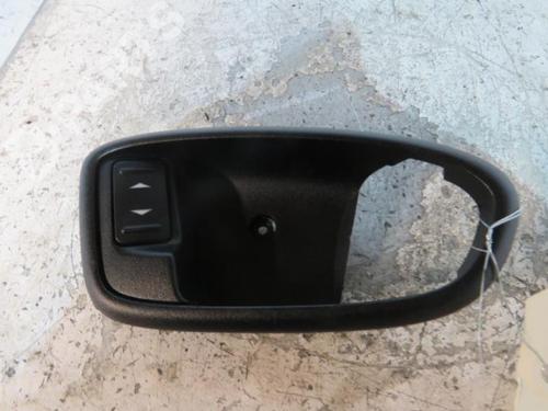 Used Right rear window switch Right rear window switch FORD S-MAX (WA6) 2.0 TDCi (140 hp) 10605266 10605266