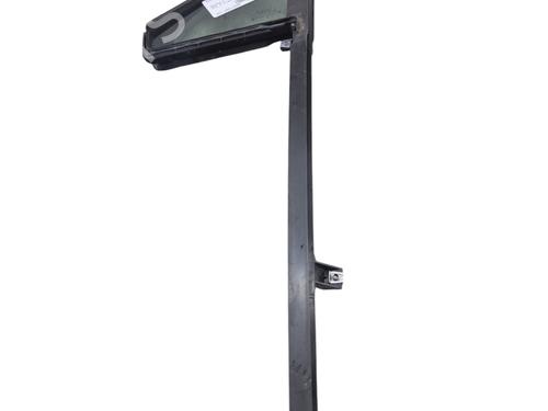 front-left-quarter-glass-renault-zoe-bfm_-2012-25057180 main image