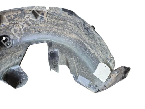 Used Wheel arch RENAULT CAPTUR II (HF_) TCe 160 (HFN1) (158 hp) 25098155