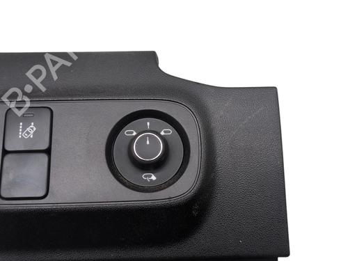 Commande retroviseurs CITROËN C3 III (SX) 1.2 PureTech 82 (83 hp) 31883485