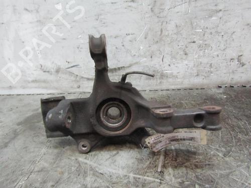 Used Left front steering knuckle RENAULT LAGUNA III (BT0/1) 1.5 dCi (BT00, BT0A, BT0T, BT1J) (110 hp) 25079221