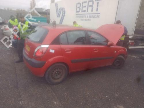 Right headlight KIA RIO II (JB) 1.4 16V | BP25089569C29 - Image 5