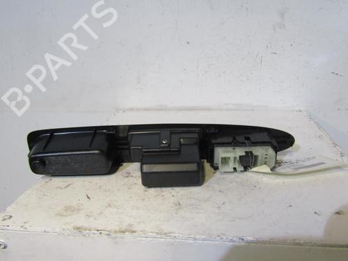 Used Right rear window switch Right rear window switch TOYOTA AVENSIS VERSO (_M2_) 2.0 D (CLM20_, CLM20R) (116 hp) 25068690 25068690
