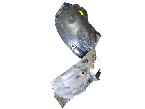 Used Wheel arch RENAULT CLIO III (BR0/1, CR0/1) 1.2 16V (BR0P, CR0P) (101 hp) 25075833