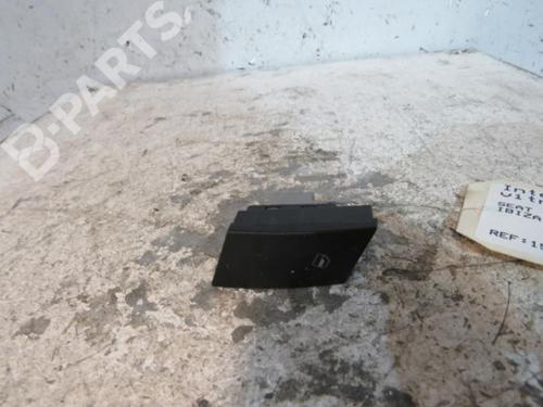 Used Right front window switch Right front window switch SEAT IBIZA III (6L1) 1.4 16V (75 hp) 10607075 10607075