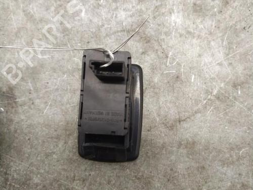 Used Right front window switch BMW 3 (E90) 330 d (245 hp) 25074974