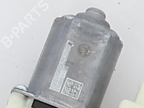 Used Front left window mechanism Front left window mechanism SKODA RAPID Spaceback (NH1) 1.6 TDI (115 hp) 39738467 39738467
