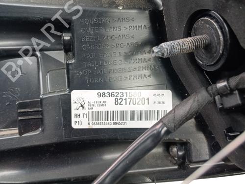 Used Right taillight PEUGEOT 5008 II (MC_, MJ_, MR_, M4_) 1.2 THP (MRHNYH, MRHNYW, MRHNSJ, MRHNSU, MRHNSM) (131 hp) 31770125