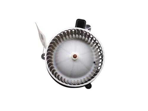 Moteur de chauffage VW POLO VI (AW1, BZ1, AE1) 1.0 MPi (80 hp) 32500525