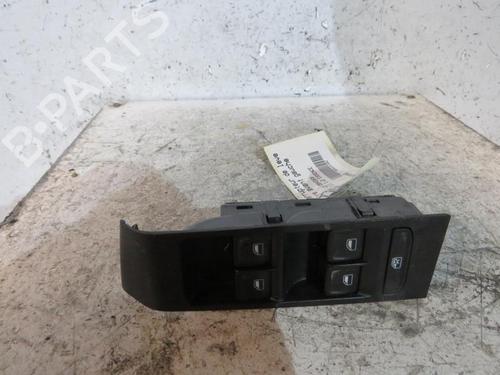 Used Left front window switch SKODA FABIA III (NJ3) 1.2 TSI (90 hp) 25092362