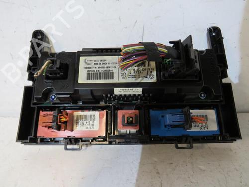 climate-control-peugeot-407-6d_-2004-2005-2006-2007-2008-2009-2010-2011-25094851 main image