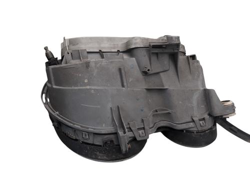Used Left headlight Left headlight MERCEDES-BENZ E-CLASS (W210) E 300 D (210.020) (136 hp) 32704875 32704875