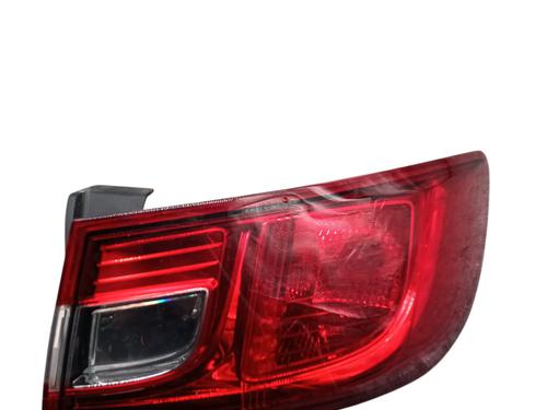 right-taillight-renault-clio-iv-bh_-2012-2013-2014-2015-2016-2017-2018-2019-2020-2021-32094790 main image