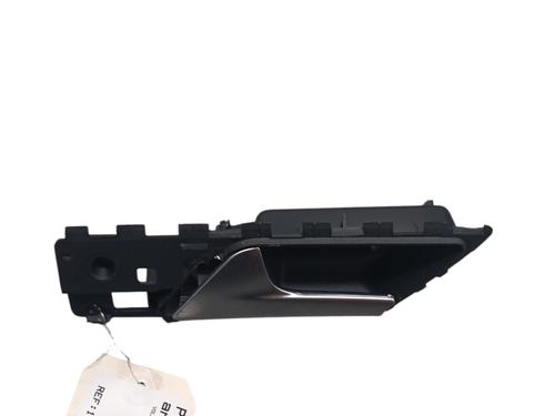 Used Rear left interior door handle Rear left interior door handle VW GOLF SPORTSVAN VII (AM1, AN1) 1.4 TSI (125 hp) 26879360 26879360