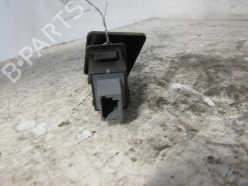Used Warning switch Warning switch TOYOTA YARIS (_P9_) 1.4 D-4D (NLP90_, NLP90R) (90 hp) 25083216 25083216