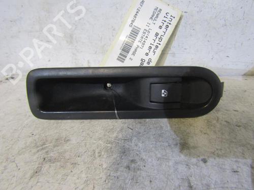 Used Left rear window switch RENAULT MEGANE II Estate (KM0/1_) 1.5 dCi (KM16, KM1E) (106 hp) 25106706