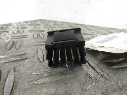 Used Right front window switch Right front window switch CITROËN BERLINGO / BERLINGO FIRST Box Body/MPV (M_) [1996-2011] 25080472 25080472