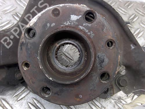Used Right front steering knuckle Right front steering knuckle FIAT BRAVO II (198_) 1.9 D Multijet (198AXC1B) (150 hp) 25062977 25062977
