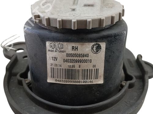 right-front-fog-light-alfa-romeo-mito-955_-2008-2009-2010-2011-2012-2013-2014-2015-2016-2017-2018-29429138 main image