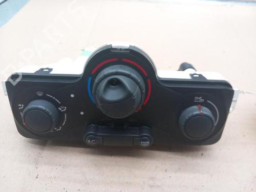 Climate control RENAULT CLIO III (BR0/1, CR0/1) 1.6 16V (BR09, BR0T, CR09, CR0T) | BP25101350I5 
