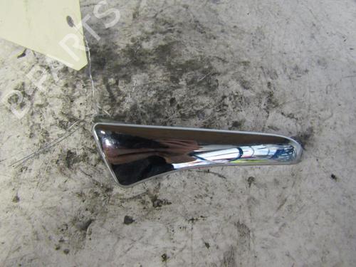 Used Rear right interior door handle MERCEDES-BENZ S-CLASS (W220) S 320 CDI (220.025, 220.125) (204 hp) 25112053