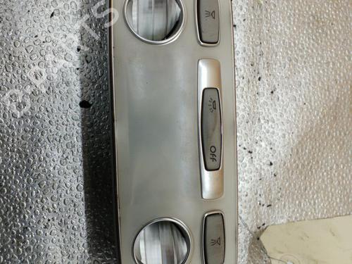 Used Interior roof light Interior roof light RENAULT LAGUNA III (BT0/1) 1.5 dCi (BT00, BT0A, BT0T, BT1J) (110 hp) 25078339 25078339