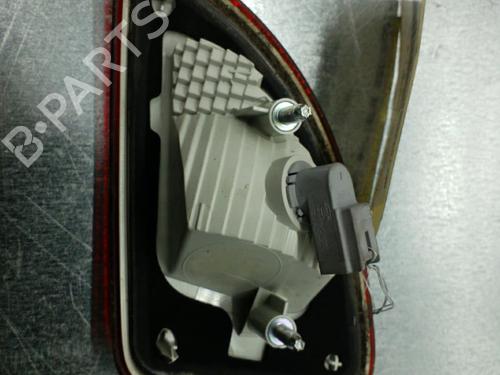 right-tailgate-light-renault-twingo-ii-cn0_-2007-25105044 main image