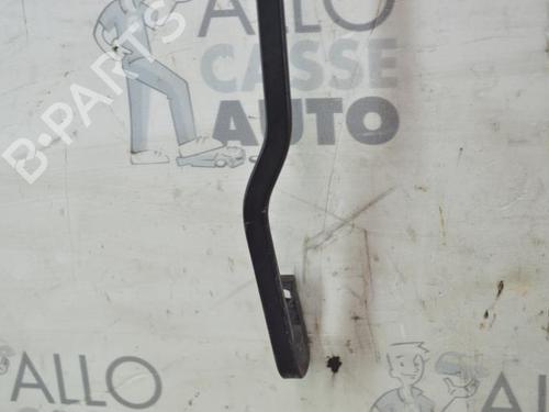 Used Front windshield wiper arm Front windshield wiper arm 25086986 25086986