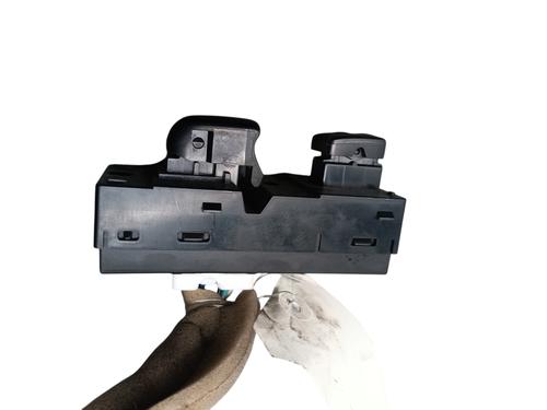 Used Right front window switch Right front window switch NISSAN JUKE (F15) 1.5 dCi (110 hp) 26459117 26459117