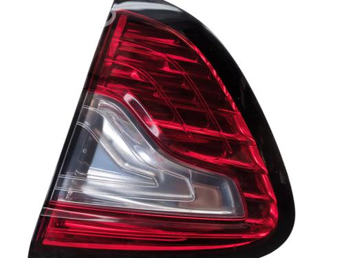 Used Right tailgate light RENAULT CAPTUR I (J5_, H5_) 0.9 TCe 90 (90 hp) 31949986