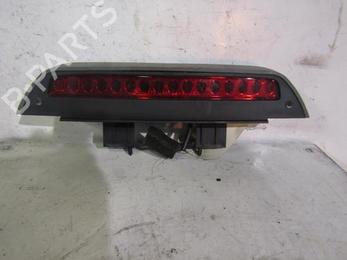 Used Third brake light KIA CARENS II MPV (FJ) 2.0 CRDi (113 hp) 25106012