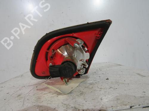 Used Left tailgate light Left tailgate light VW PASSAT B6 (3C2) [2005-2011] 25069250 25069250