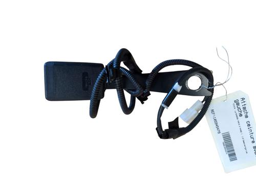 Used Seat buckle TOYOTA YARIS (_P13_) 1.5 Hybrid (NHP130_, NHP130) (101 hp) 26031253