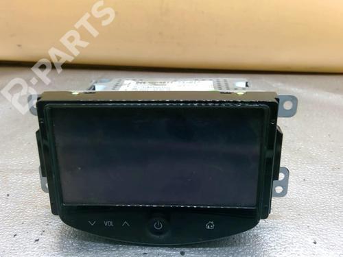 display-monitor-opel-corsa-e-x15-14-08-68-688277334-2014-10575845 main image