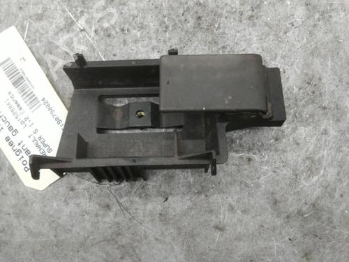 Used Front left interior door handle RENAULT SUPER 5 (B/C40_) 1.2 (B/C40F) (55 hp) 25060570