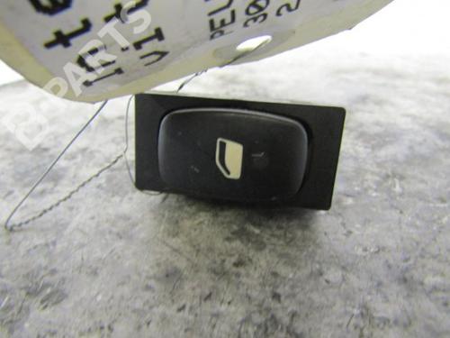Used Left rear window switch Left rear window switch PEUGEOT 307 SW (3H) 2.0 16V (140 hp) 10592869 10592869