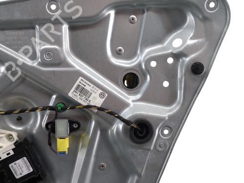 Front right window mechanism VW TIGUAN (5N_) 2.0 TDI | BP28130632C23 