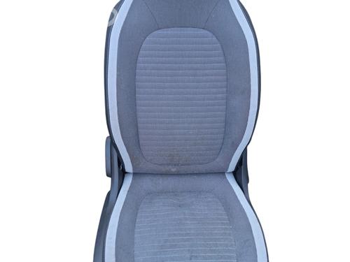 Ensemble sièges RENAULT TWINGO III (BCM_, BCA_) 1.0 SCe 65 (BCMJ) | BP25071508C78 