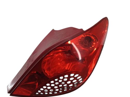 Højre baglygte PEUGEOT 207 (WA_, WC_) 1.4 16V (88 hp) 30547260