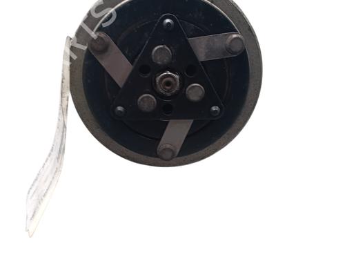 Used AC compressor AC compressor PEUGEOT 208 I (CA_, CC_) 1.4 HDi (68 hp) 30678383 30678383