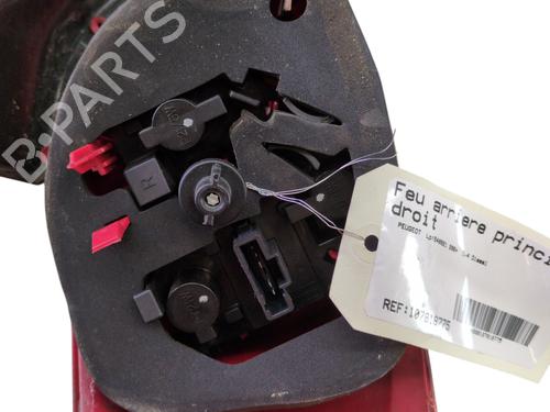Right taillight PEUGEOT 206+ (2L_, 2M_) 1.4 HDi eco 70 | BP27175420C35 