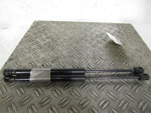 Used Tailgate lift support VW PASSAT B7 (362) 1.6 TDI (105 hp) 25065622
