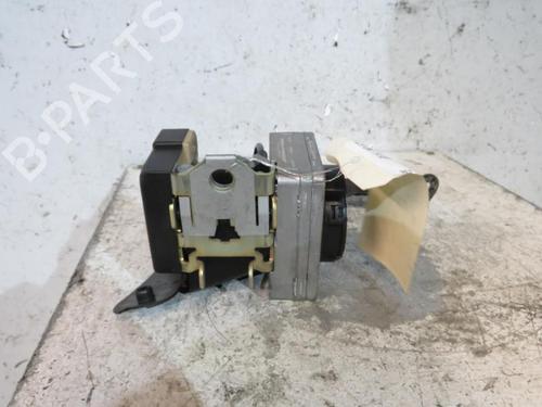 rear-left-seatbelt-vw-passat-b55-3b3-2000-2001-2002-2003-2004-2005-25109438 main image