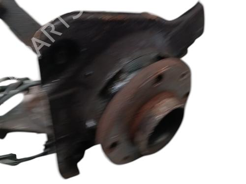 Used Left front steering knuckle Left front steering knuckle LANCIA MUSA (350_) 1.3 D Multijet (350.AXM11, 350.AXM1A, 350.AXI1A) (95 hp) 31297962 31297962