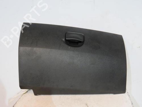 Used Glove box RENAULT CLIO III (BR0/1, CR0/1) 1.5 dCi (C/BR0G, C/BR1G) (68 hp) 25112450