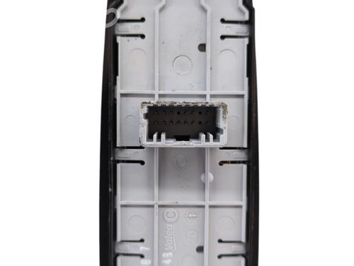 Used Left front window switch RENAULT SCÉNIC III (JZ0/1_) 1.5 dCi (110 hp) 26883348
