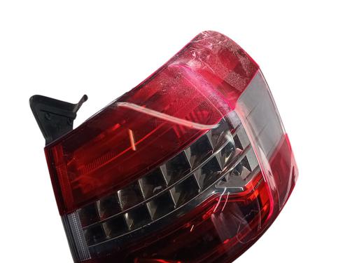 Used Right taillight Right taillight CITROËN C5 III (RD_) 2.0 HDi 140 (RDRHF8, RDRHFA, RDRHA8, RDRHAJ) (140 hp) 33307869 33307869