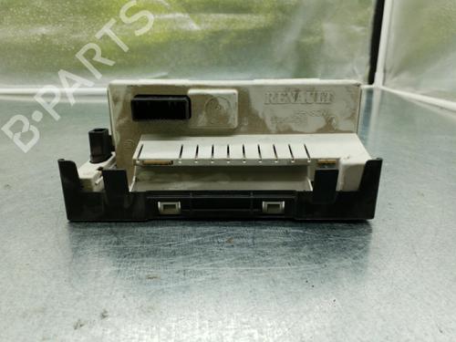 Used Display monitor Display monitor RENAULT KANGOO / GRAND KANGOO II (KW0/1_) 1.5 dCi 85 (KW0K, KW0L, KW0B) (86 hp) 25078254 25078254